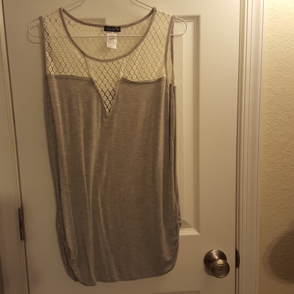 Maternity top
